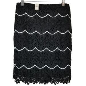 Talbots Black & White Scalloped Lace Pencil Skirt Womens Size 8P Knee Length NEW
